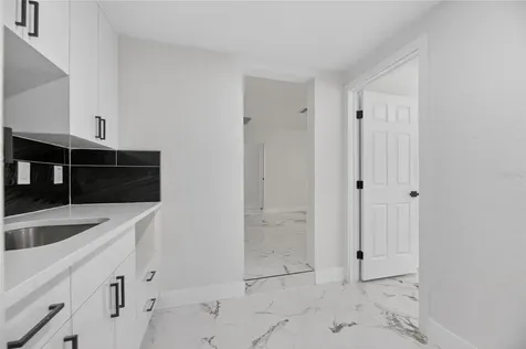9608 N Aster Avenue Tampa FL 33612