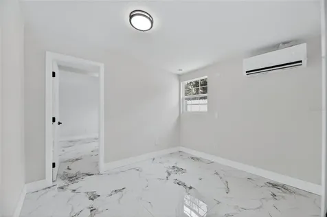 9608 N Aster Avenue Tampa FL 33612