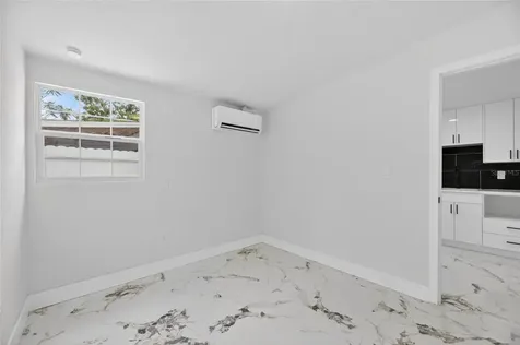 9608 N Aster Avenue Tampa FL 33612