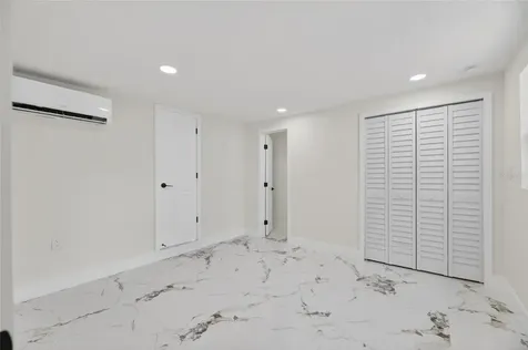 9608 N Aster Avenue Tampa FL 33612