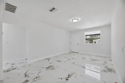 9608 N Aster Avenue Tampa FL 33612