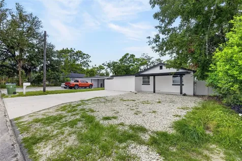 9608 N Aster Avenue Tampa FL 33612