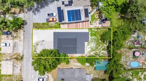 9608 N Aster Avenue Tampa FL 33612