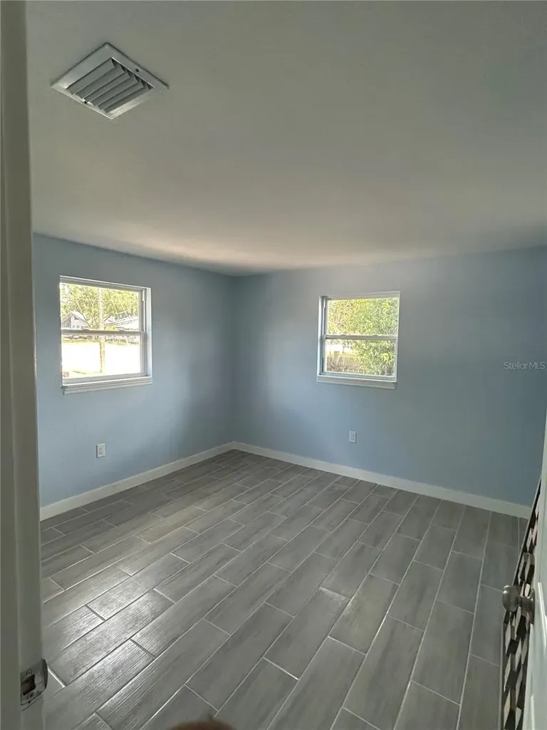 1884 Pine Street Largo FL 33774