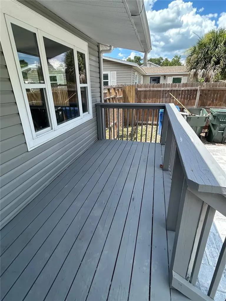 1884 Pine Street Largo FL 33774
