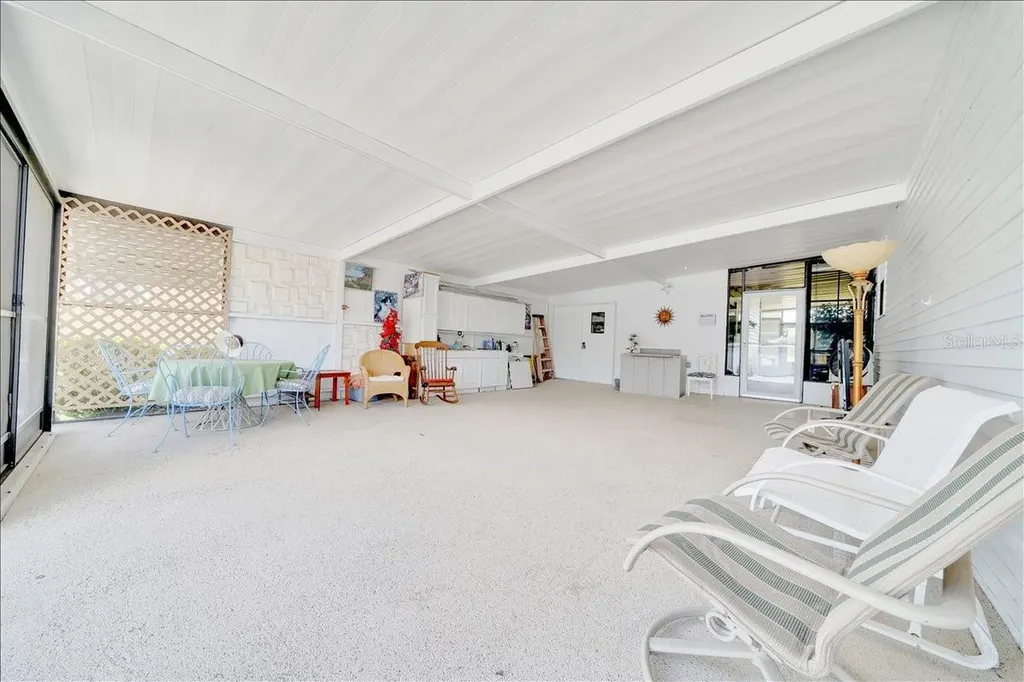 926 Saint Andrews Boulevard Lady Lake FL 32159