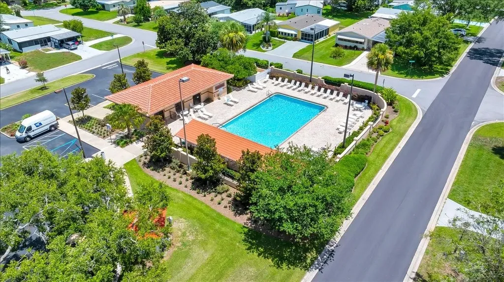 926 Saint Andrews Boulevard Lady Lake FL 32159