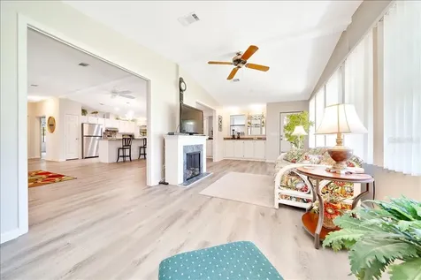 926 Saint Andrews Boulevard Lady Lake FL 32159