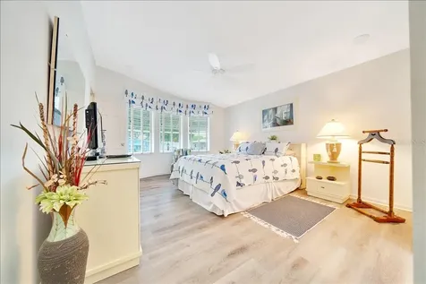 926 Saint Andrews Boulevard Lady Lake FL 32159
