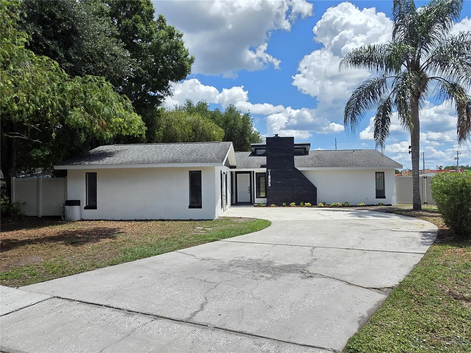 1805 S Wilkins Avenue Plant City FL 33563