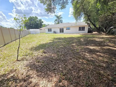 1805 S Wilkins Avenue Plant City FL 33563