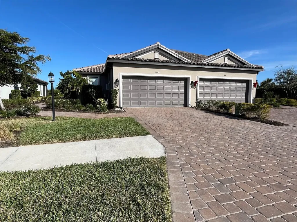 10433 Morning Mist Lane Sarasota FL 34241