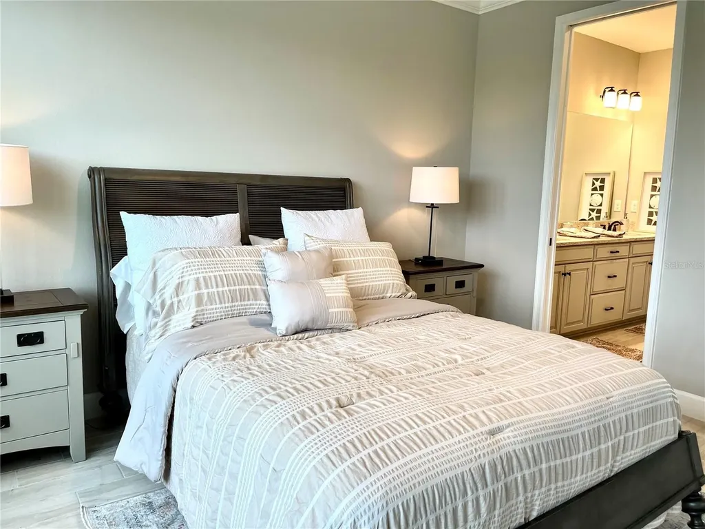 10433 Morning Mist Lane Sarasota FL 34241