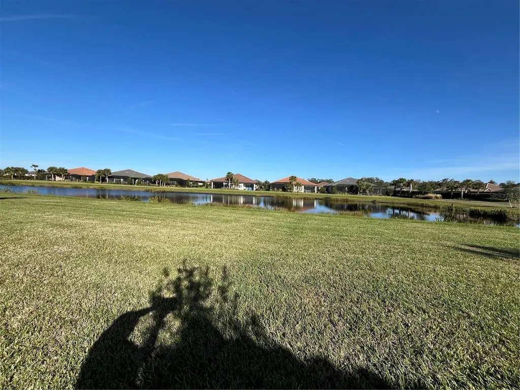 10433 Morning Mist Lane Sarasota FL 34241