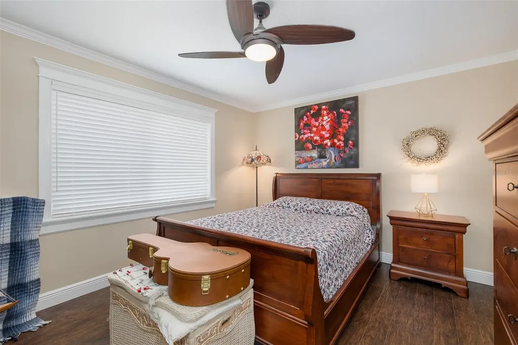 321 Waterford Circle E Tarpon Springs FL 34688