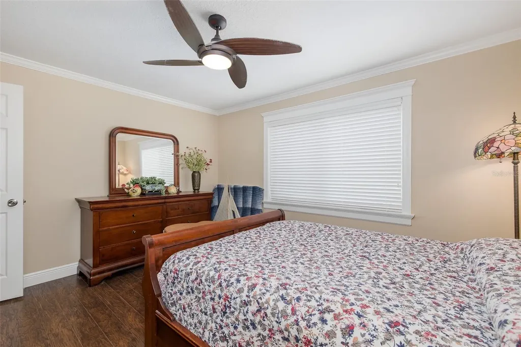 321 Waterford Circle E Tarpon Springs FL 34688