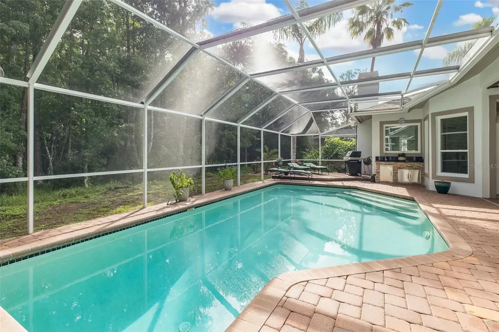 321 Waterford Circle E Tarpon Springs FL 34688