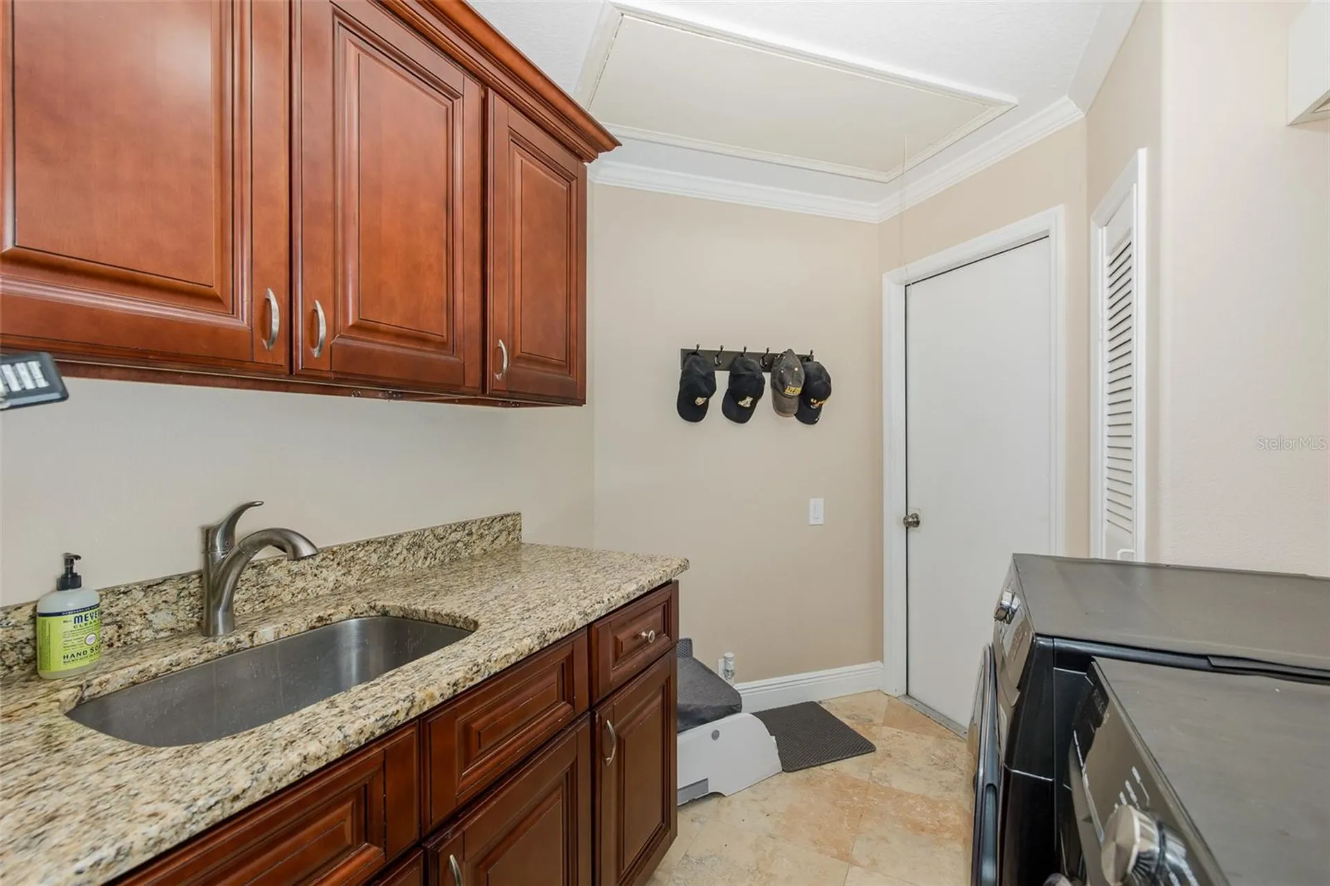 321 Waterford Circle E Tarpon Springs FL 34688