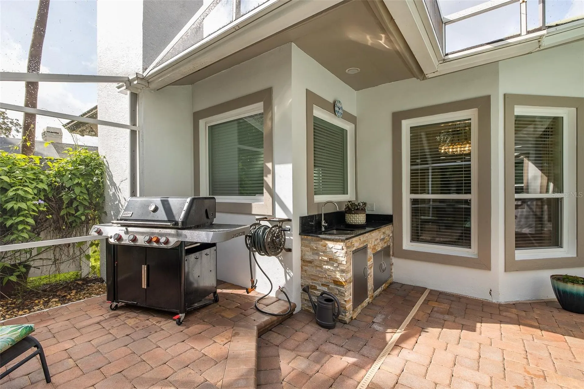 321 Waterford Circle E Tarpon Springs FL 34688