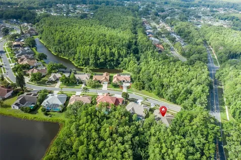321 Waterford Circle E Tarpon Springs FL 34688