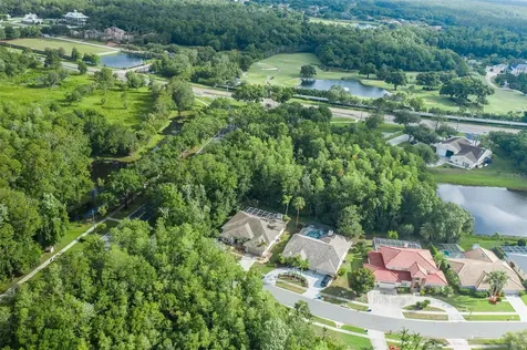 321 Waterford Circle E Tarpon Springs FL 34688
