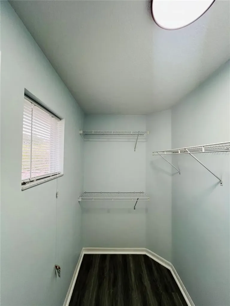 9096 Iron Oak Avenue Tampa FL 33647