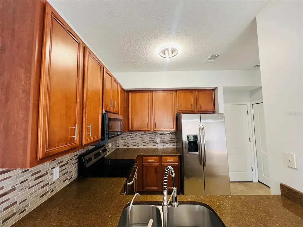 9096 Iron Oak Avenue Tampa FL 33647