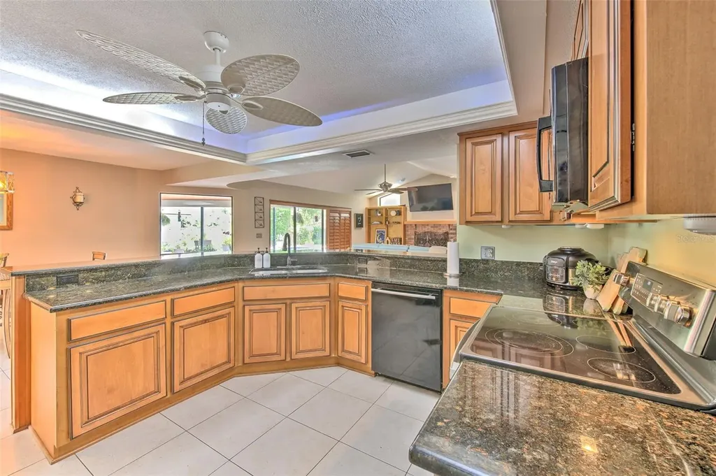 3816 Buckingham Loop Drive Valrico FL 33594