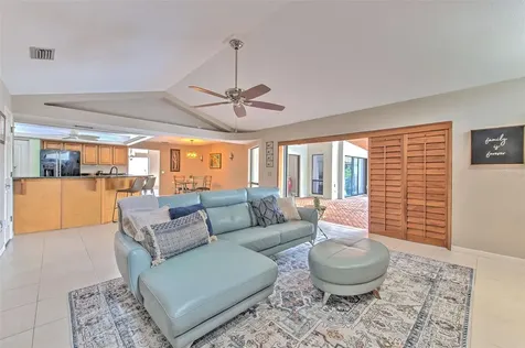3816 Buckingham Loop Drive Valrico FL 33594