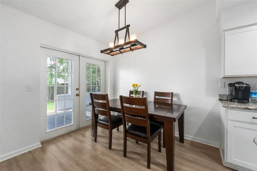 8127 SW 12th Place Gainesville FL 32607