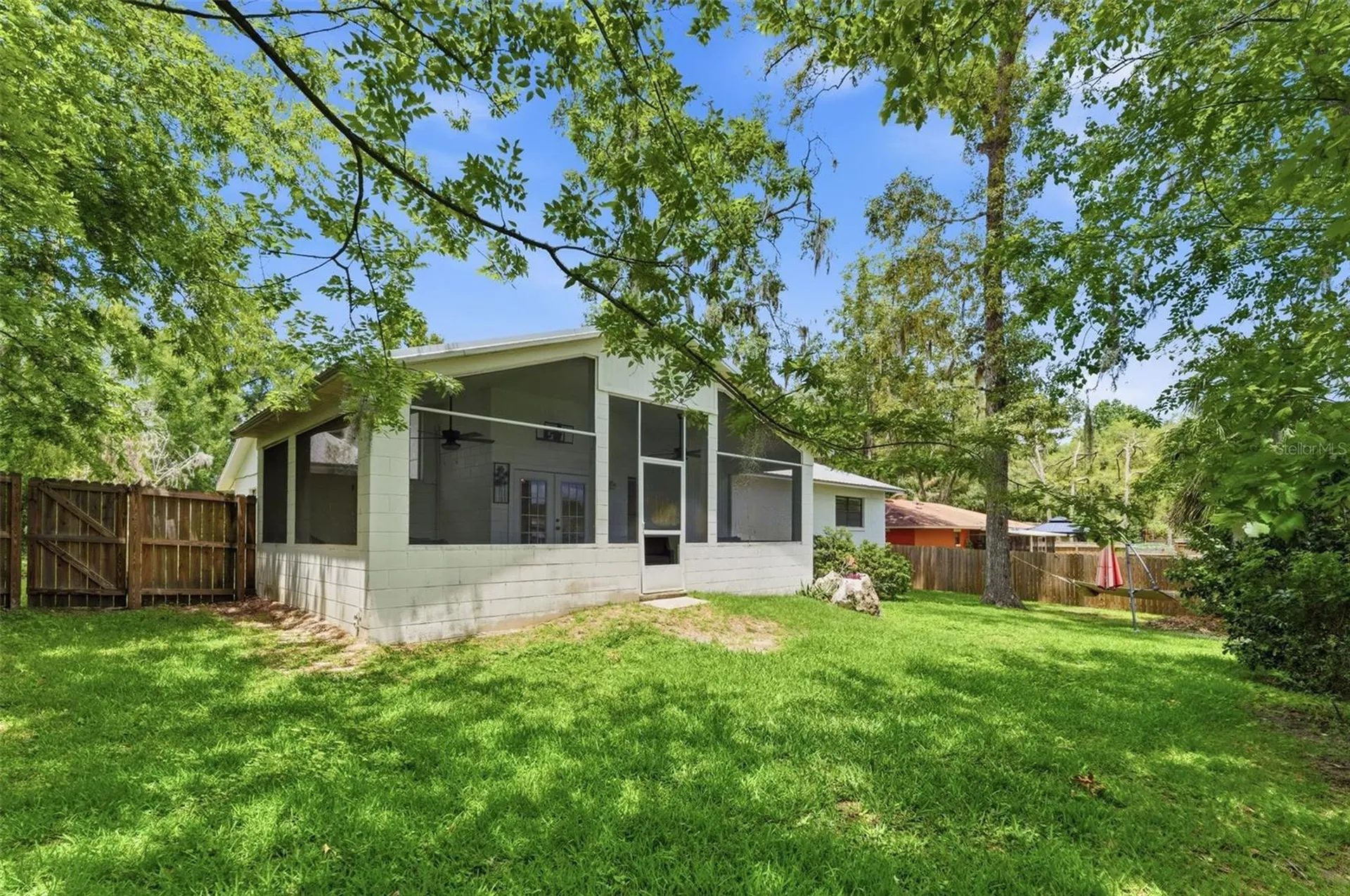 8127 SW 12th Place Gainesville FL 32607