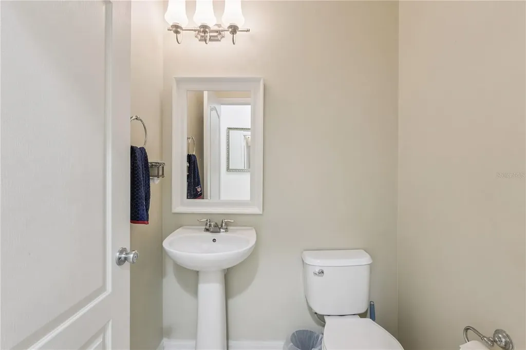 1572 Auburn Hills Court Tavares FL 32778