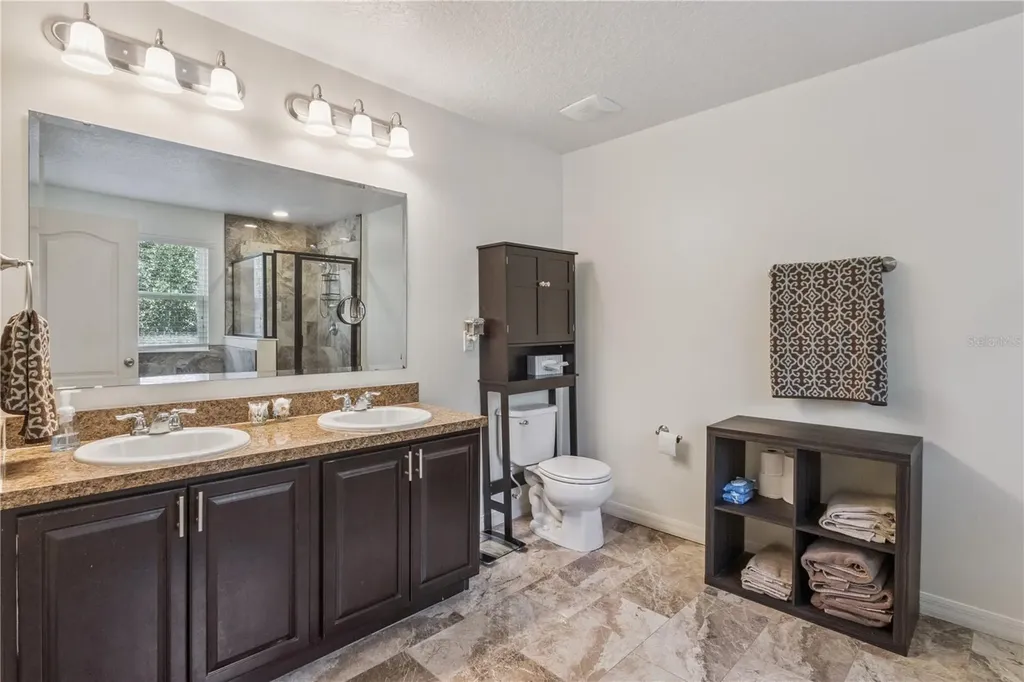 1572 Auburn Hills Court Tavares FL 32778
