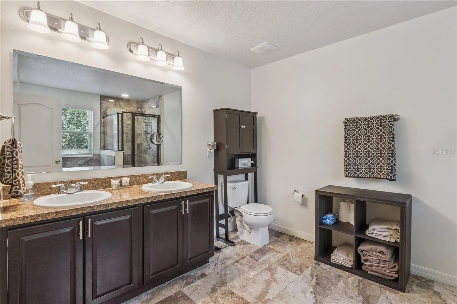 1572 Auburn Hills Court Tavares FL 32778