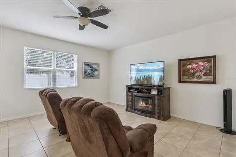 1572 Auburn Hills Court Tavares FL 32778