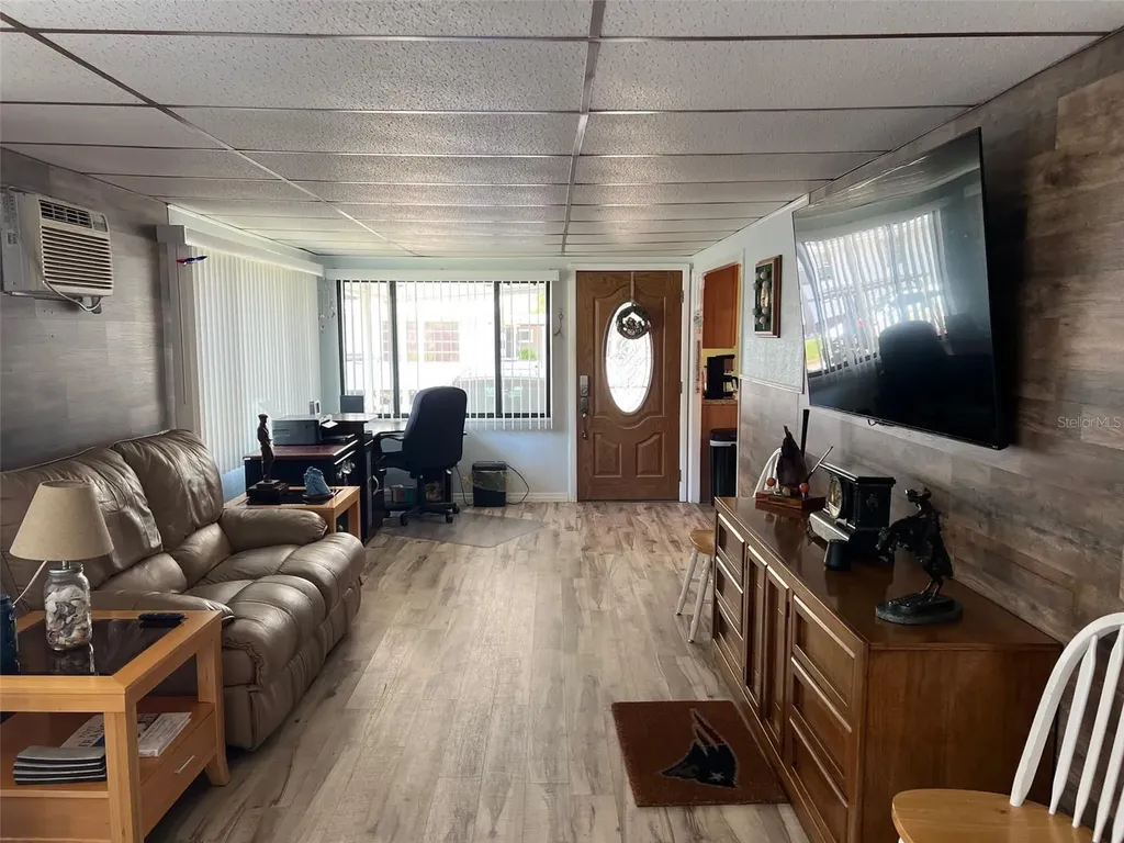 29250 Us Highway 19 N Clearwater FL 33761