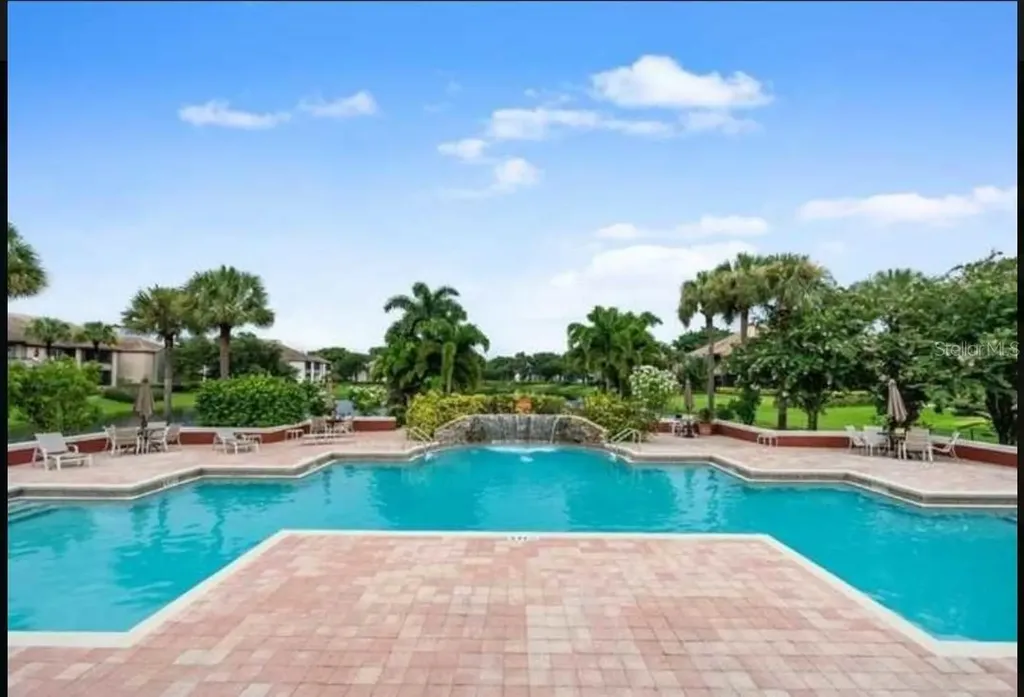 10263 Gandy Boulevard N St Petersburg FL 33702