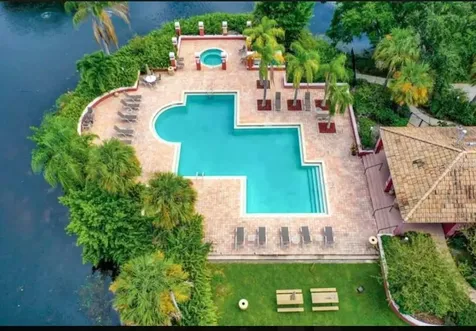 10263 Gandy Boulevard N St Petersburg FL 33702