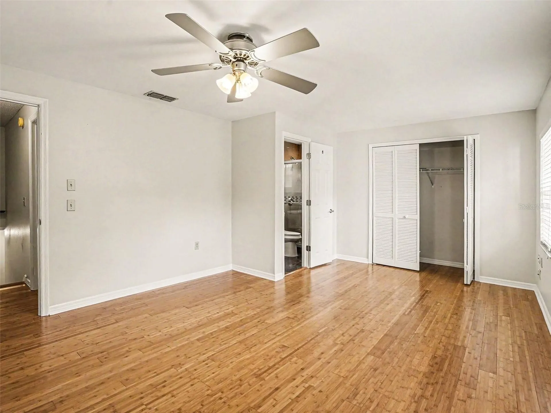 2711 E Church Street Orlando FL 32803