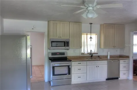 613 Shore Road Nokomis FL 34275