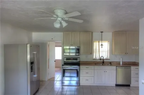 613 Shore Road Nokomis FL 34275