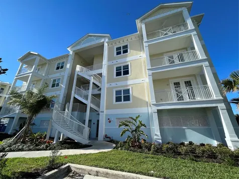 7930 34TH Avenue W Bradenton FL 34209