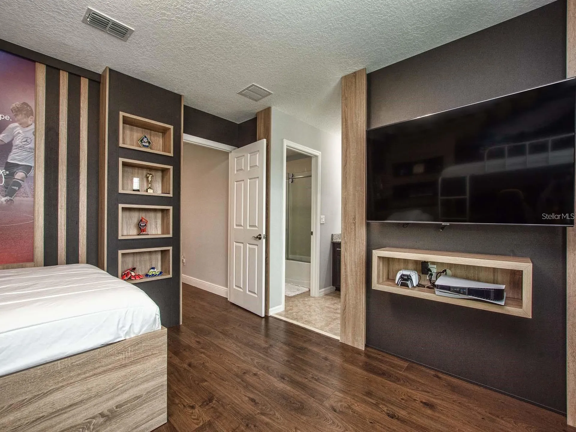 14291 Woodchip Court Orlando FL 32824