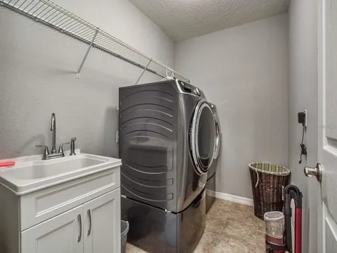 14291 Woodchip Court Orlando FL 32824