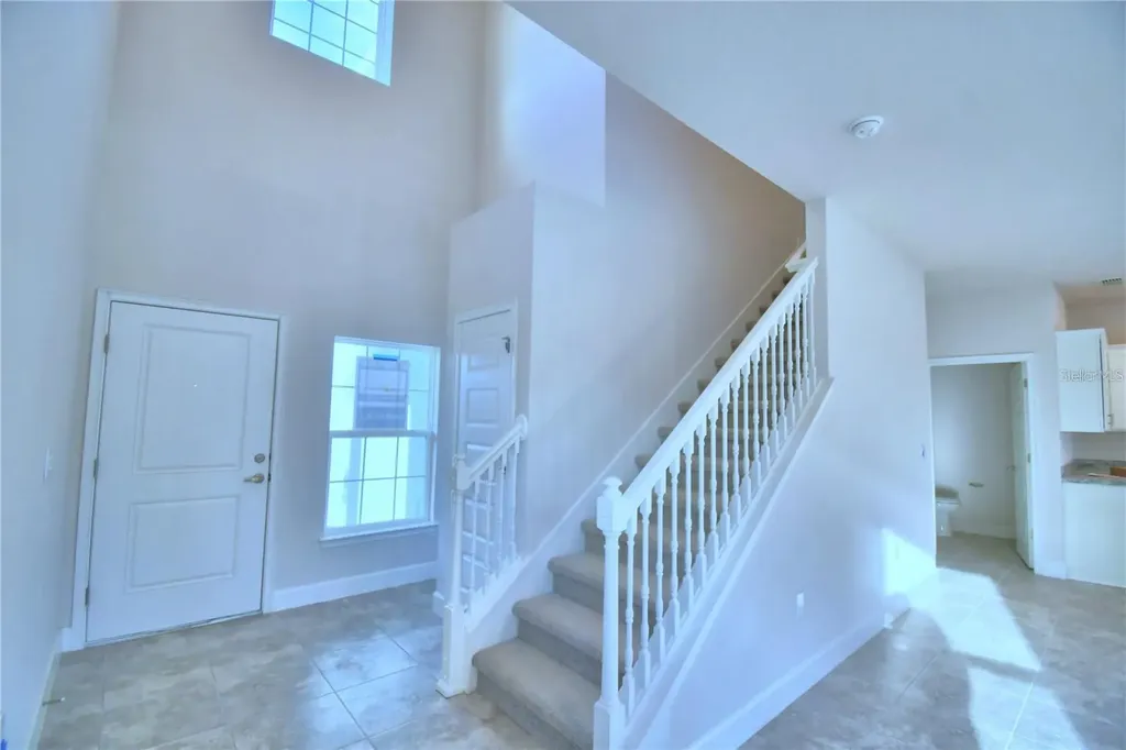 906 Sofia Lane Davenport FL 33837