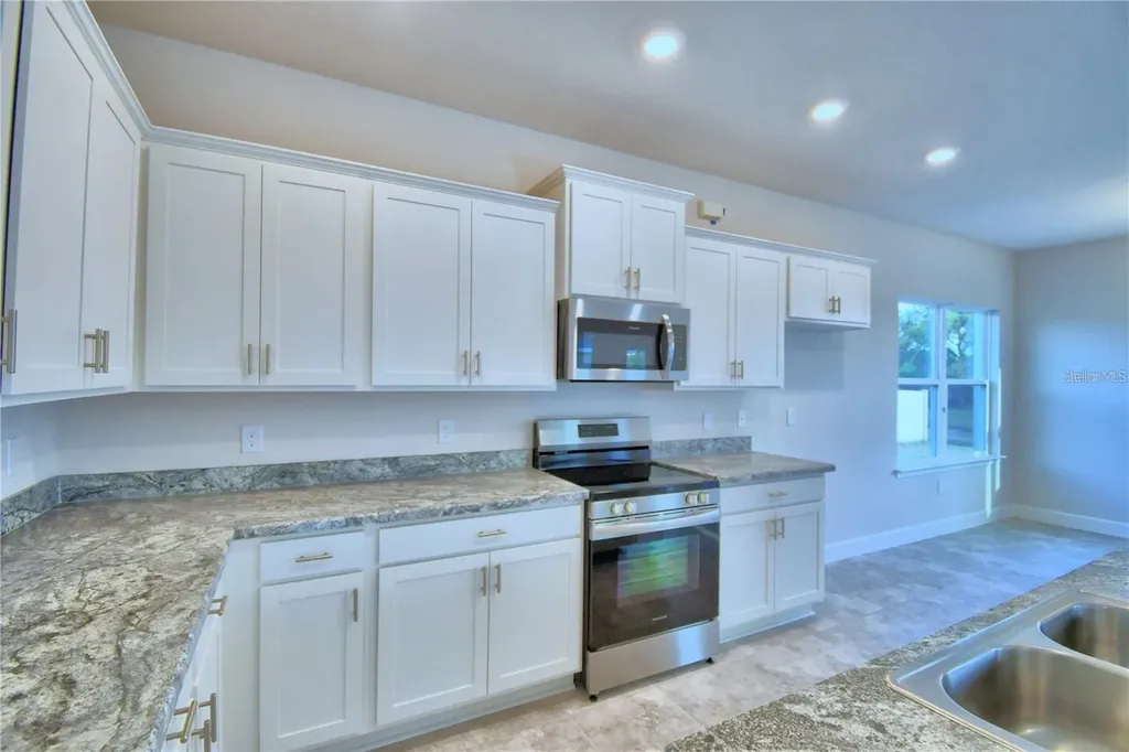 906 Sofia Lane Davenport FL 33837