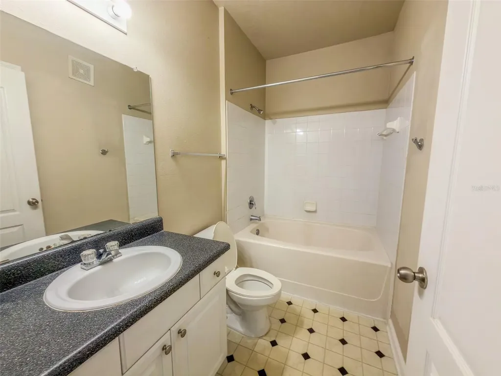 8818 Villa View Circle Orlando FL 32821