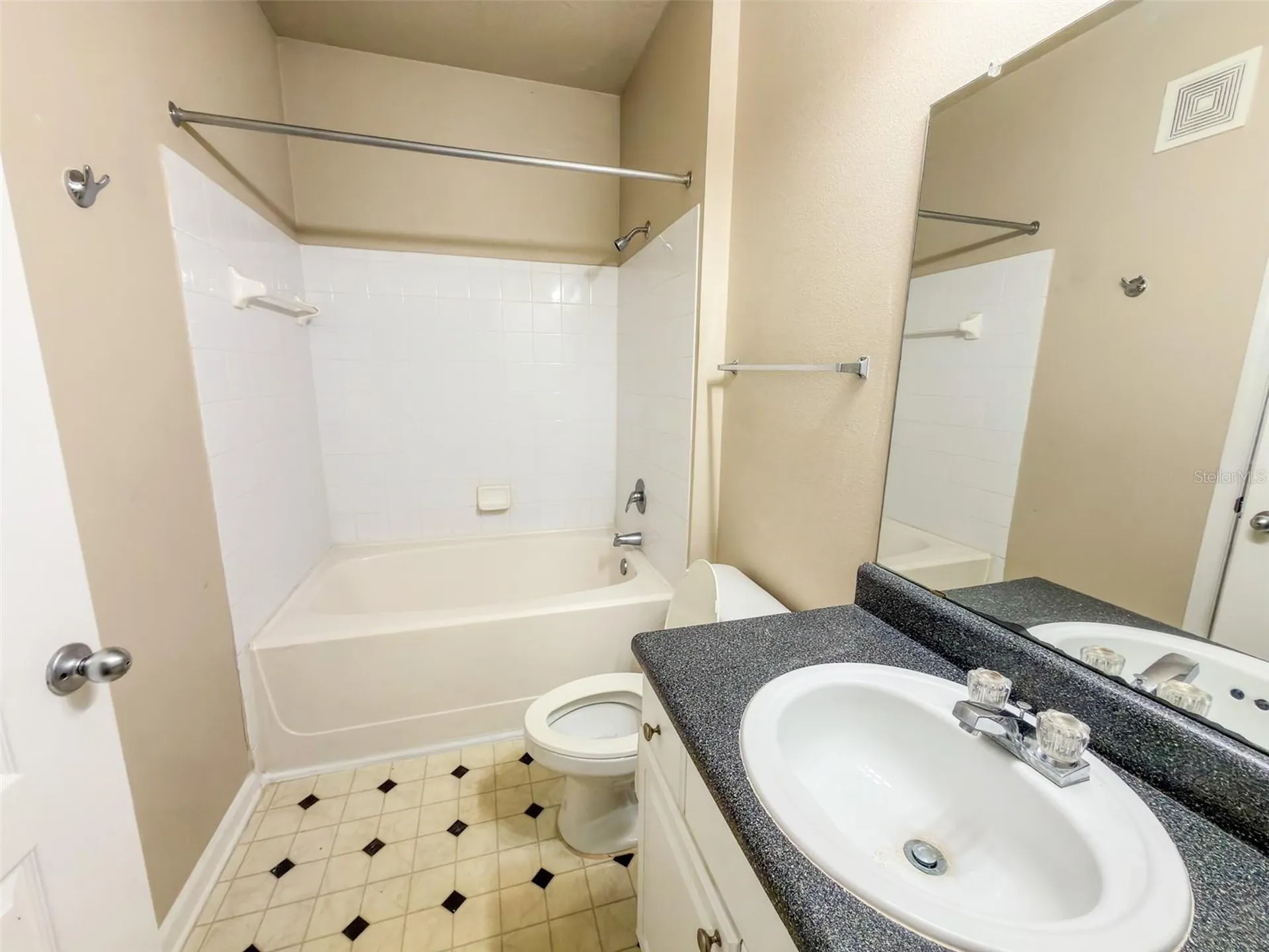 8818 Villa View Circle Orlando FL 32821
