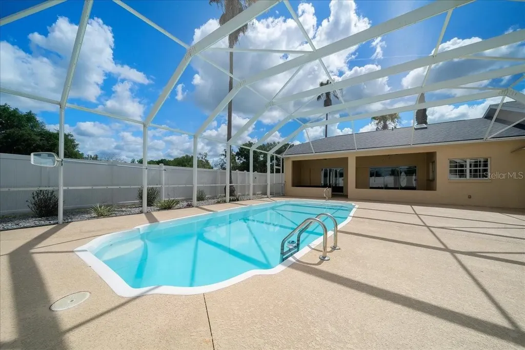 15610 S Highway 475 Summerfield FL 34491