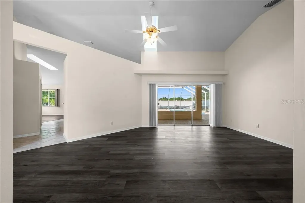 15610 S Highway 475 Summerfield FL 34491